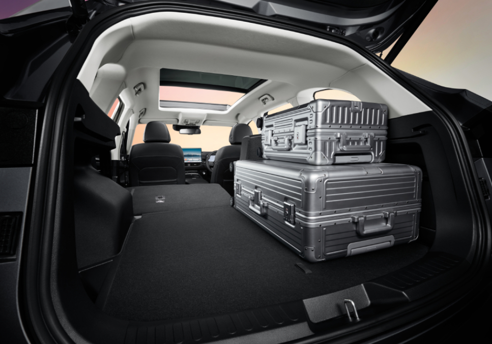H6 PHEV สัมภาระ